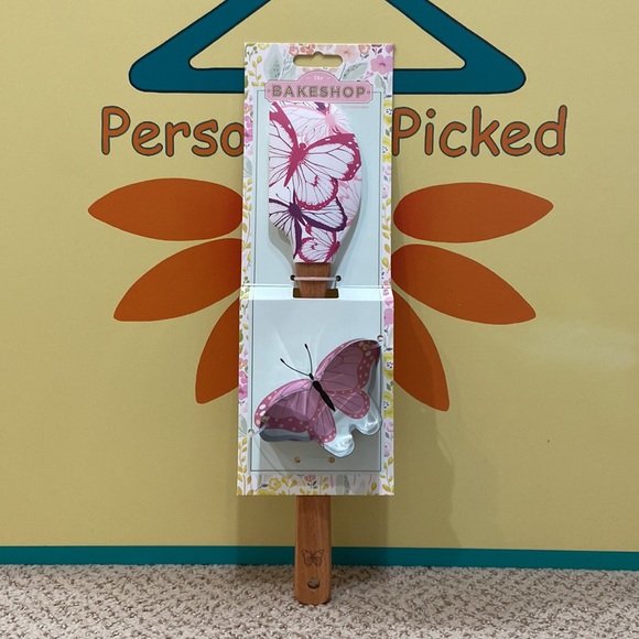 The Bakeshop Measuring Spoons & Spatula & Cookie Cutter Bundle - Picture 7 of 10